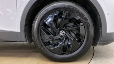 Volkswagen ID.4 109kW Life Pure 52kWh 5dr Auto Electric Estate